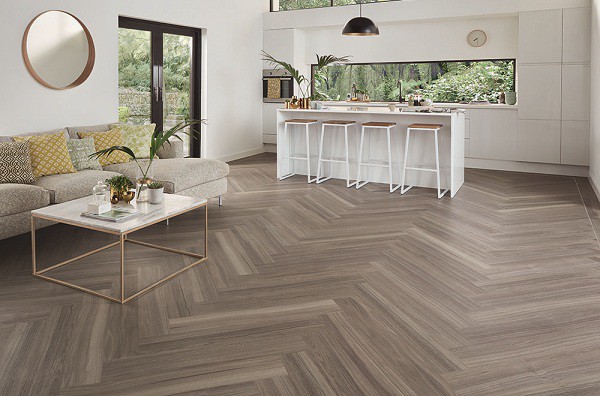 [Giải đáp] Sàn nhựa có bị nồm không?